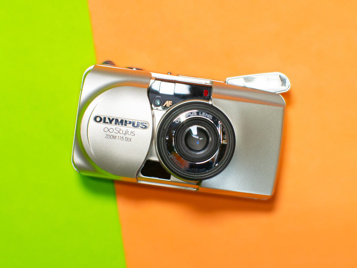 Olympus Infinity Stylus Zoom 115 DLX Point and Shoot 35mm Film