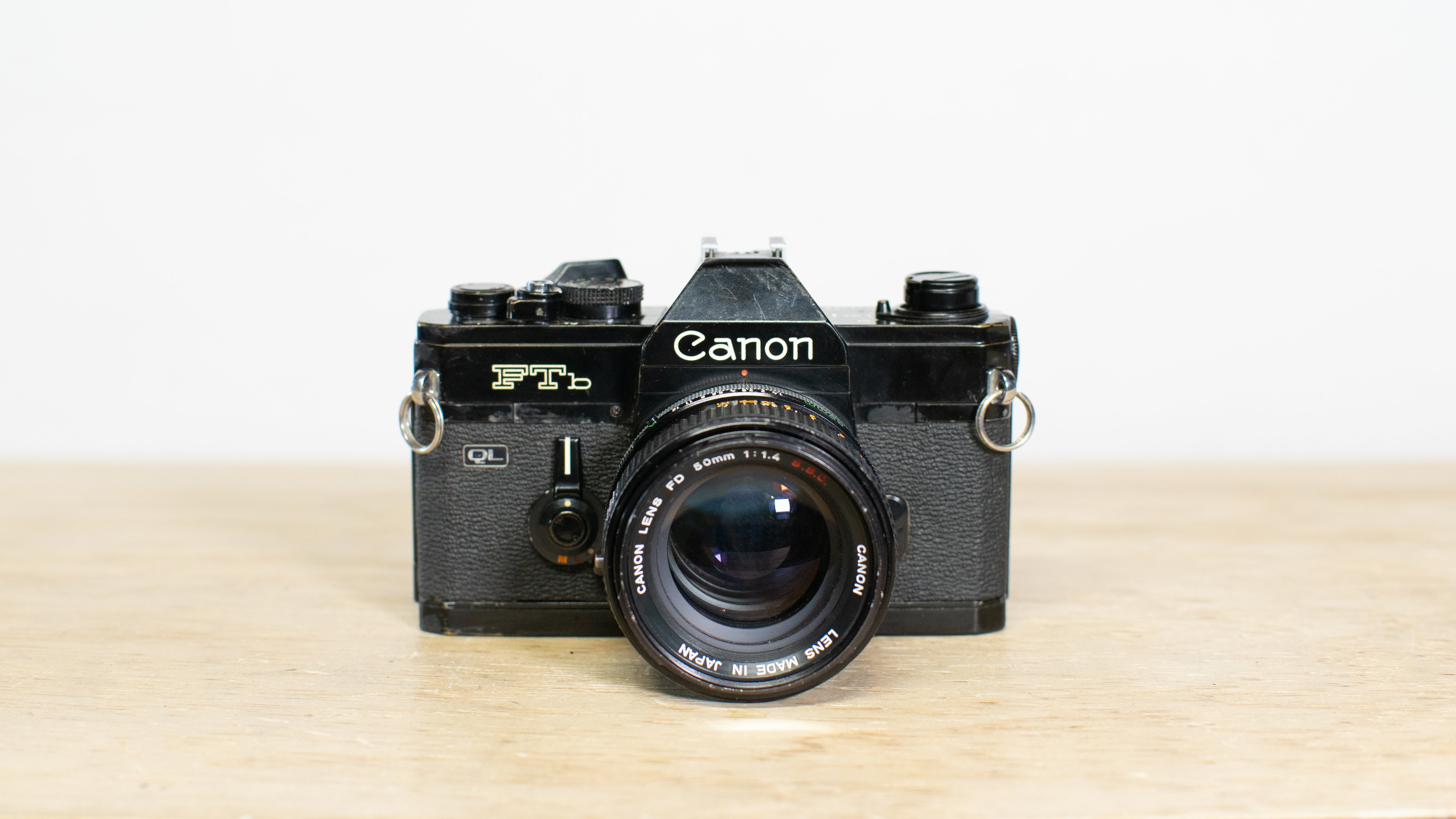 Canon FTb QL 35mm Film Camera