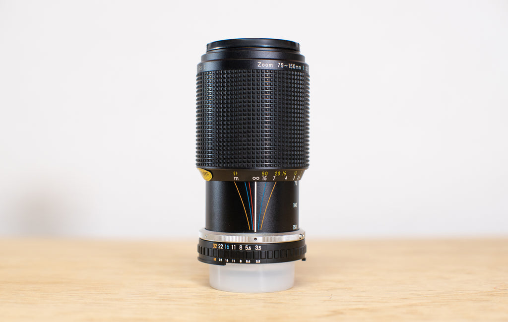 Zoom lens with clean glass.