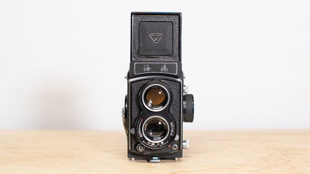 classic twin lens reflex camera 