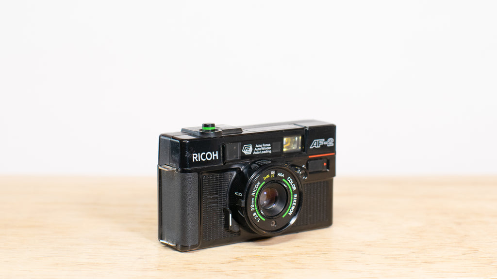 Popular 35mm film cameras 