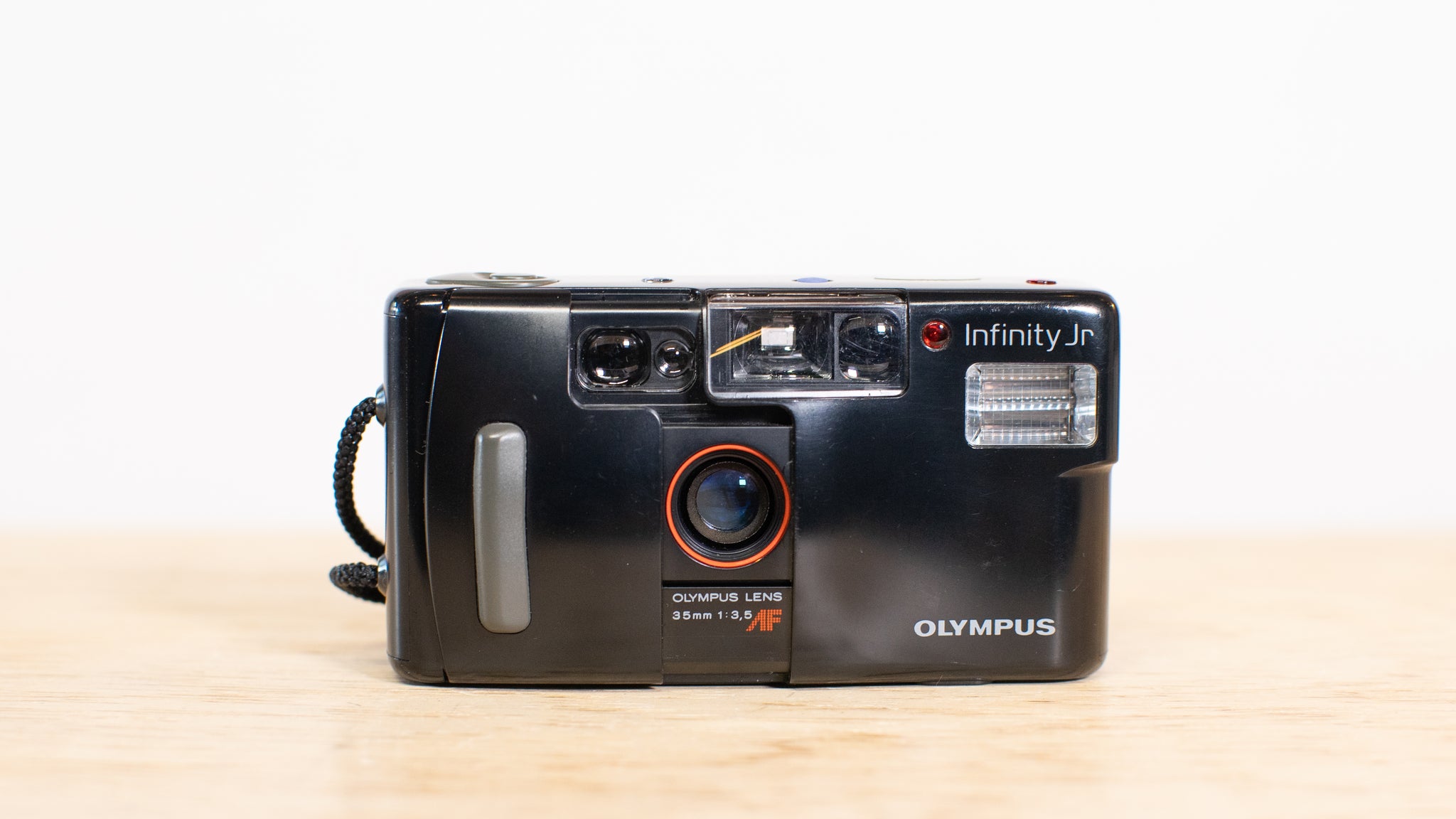 Vintage Olympus Infinity Jr. Point fashion and Shoot 35mm Film Camera