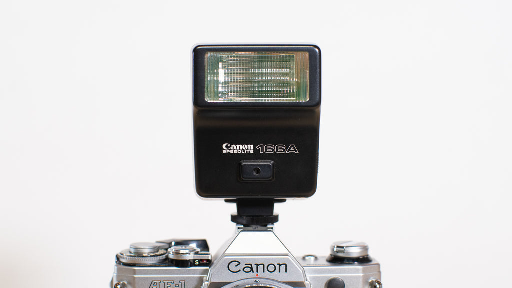 Canon Speed lite 166A