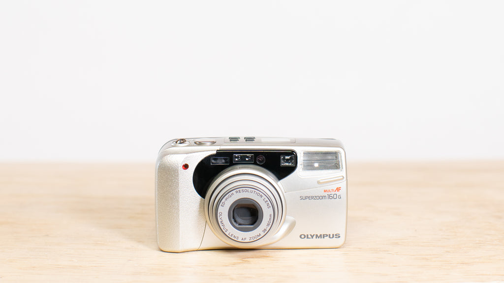 Olympus Superzoom 160G Point and Shoot 35mm Film Camera