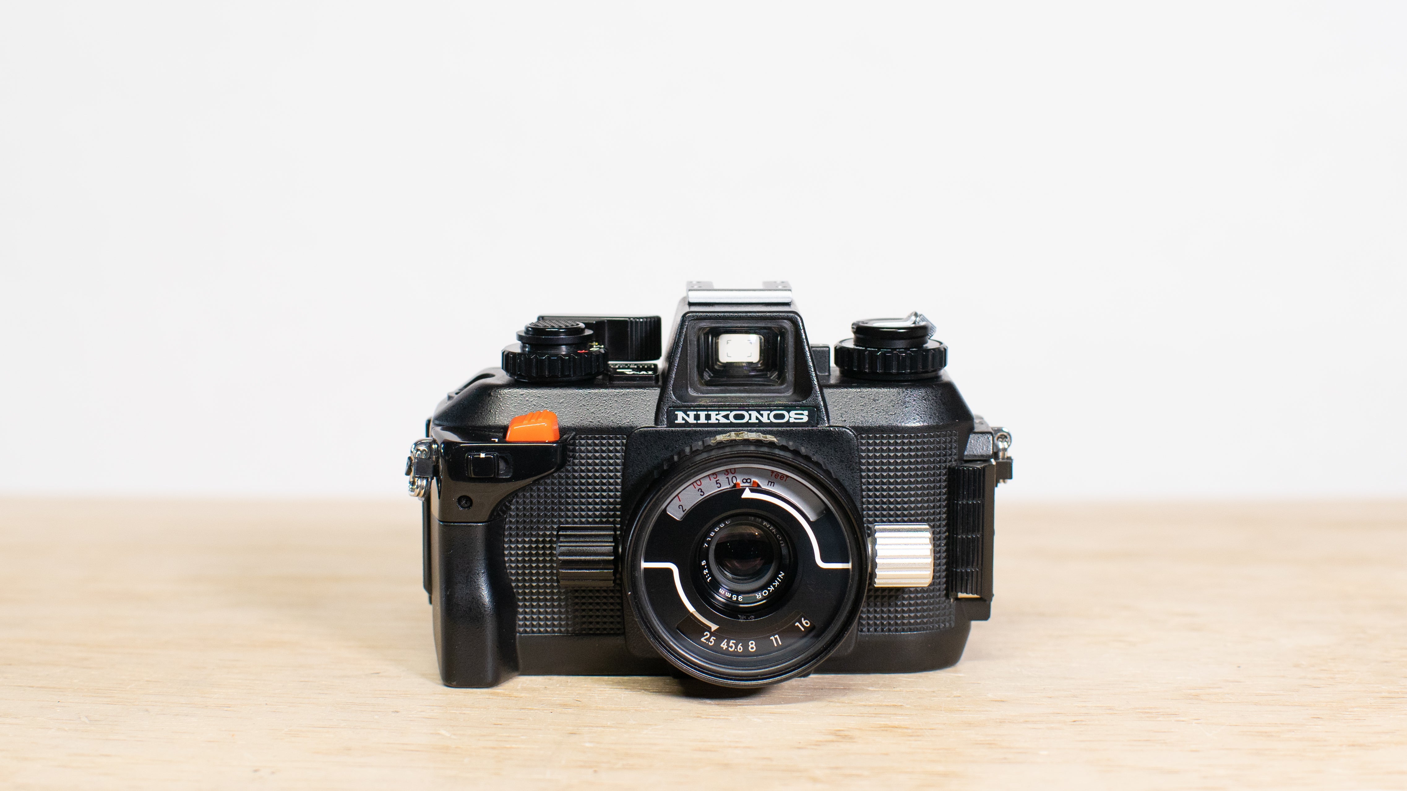 Nikonos IV-A 35mm Film Camera With Nikkor 35mm Lens – Viejita Vintage