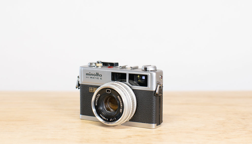 Minolta Hi-Matic E 35mm camera
